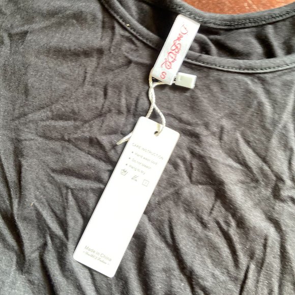 NWT DouBCQ Black T-Shirt Swing Flowy with Pockets Casual Dress Small - Picture 9 of 12